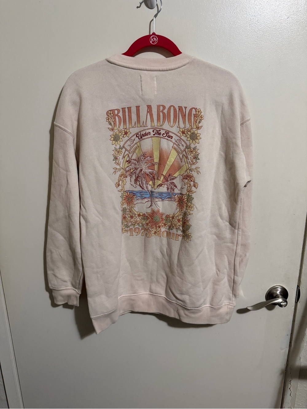 Billabong Cream Crewneck with Retro Sunset Graphic